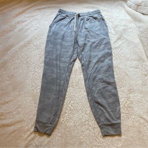 Vuori Light Grey Camo Joggers